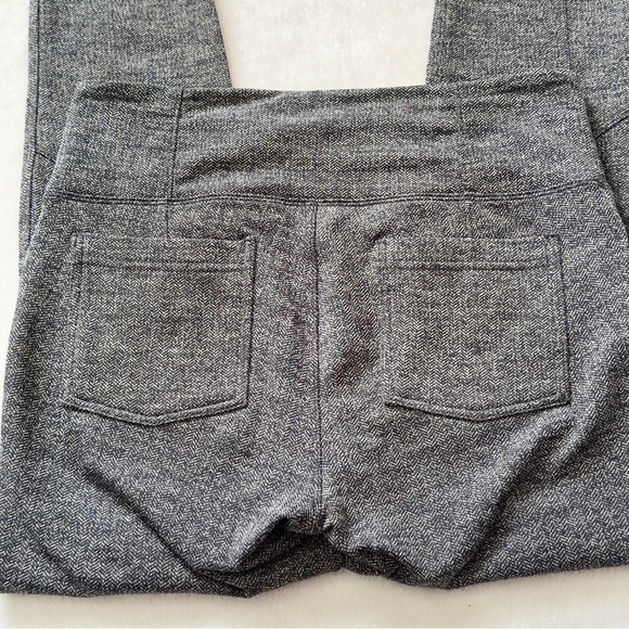 Athleta High Waist, Metro Herringbone Leggings Size Meduim - Picture 5 of 12